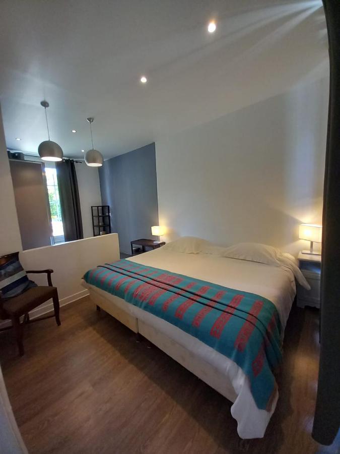 Le Manoir De Villefermoy Les Ecrennes 외부 사진