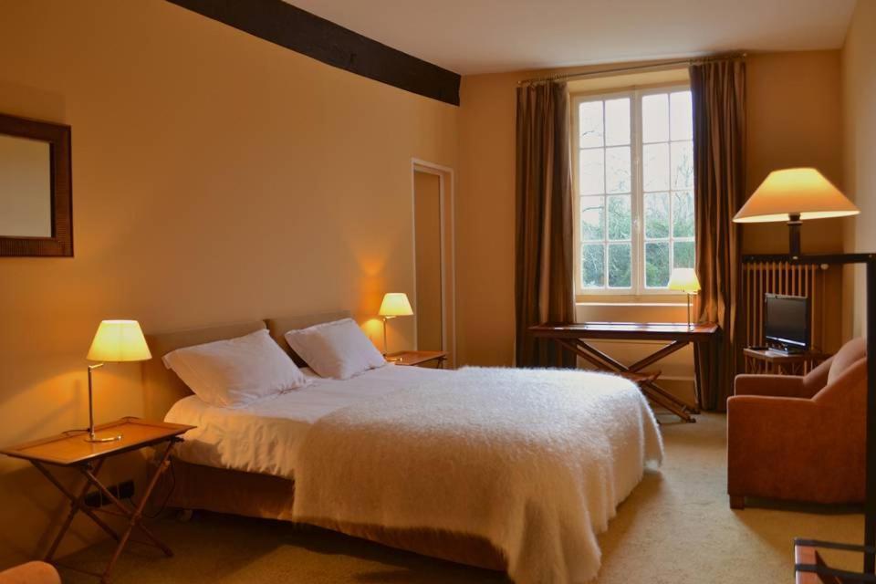 Le Manoir De Villefermoy Les Ecrennes 외부 사진