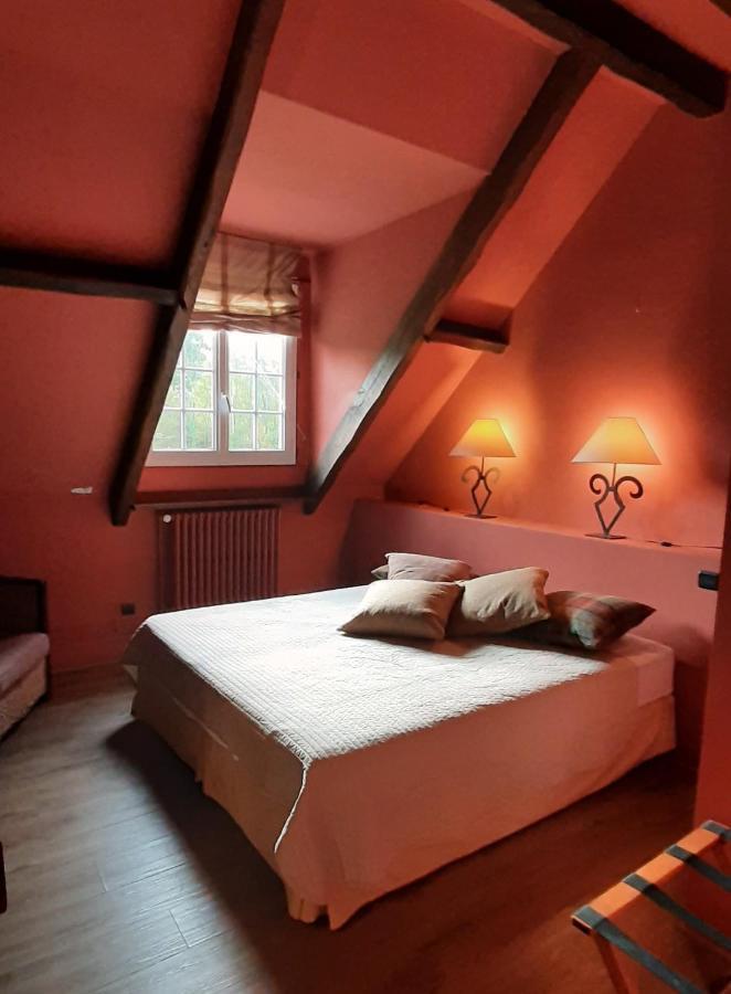 Le Manoir De Villefermoy Les Ecrennes 외부 사진